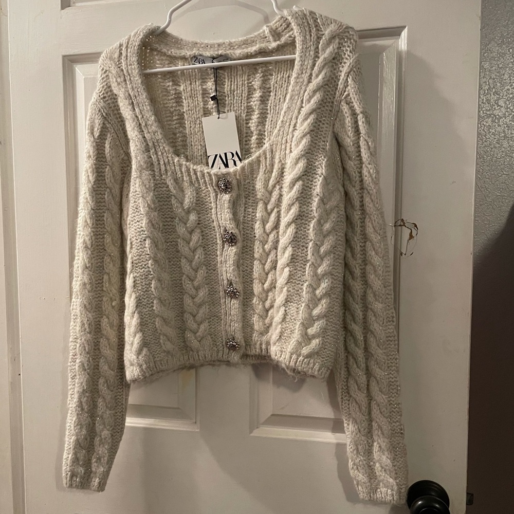 Zara sweater - Picture 1 of 4